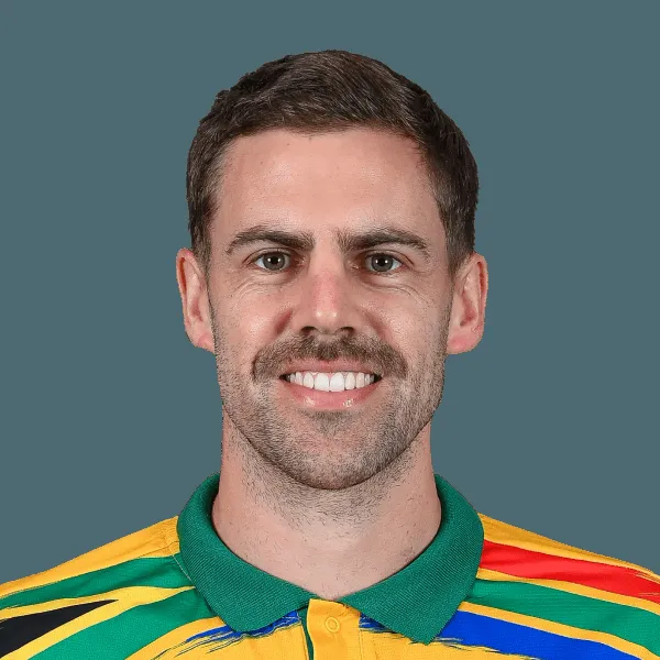 Anrich Nortje Makes His IPL Debut for Lucknow Super Giants