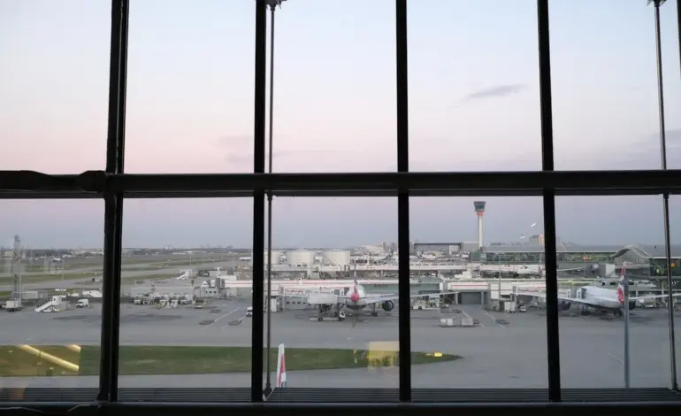 asia flights cancelled delayed — IN news