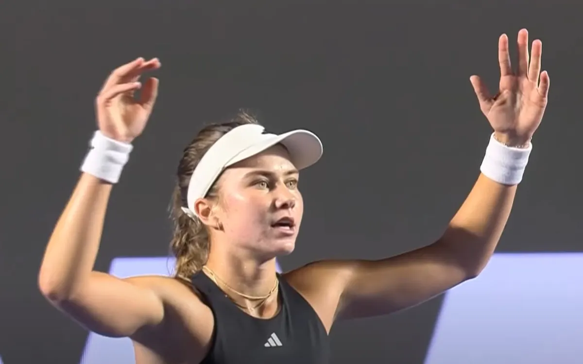 Iva Jovic: The Rising Star of American Tennis