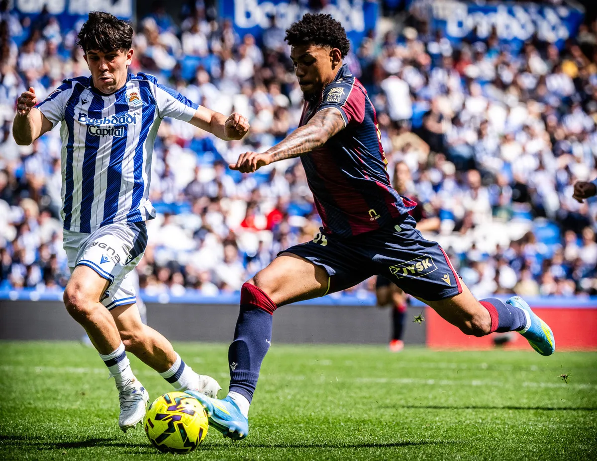 Real Sociedad vs Levante: A Dominant Display at Anoeta Stadium