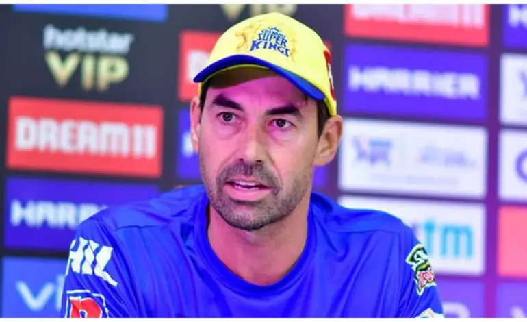 स्टीफन फ्लेमिंग: Stephen Fleming’s Future Hinges on MS Dhoni’s Return