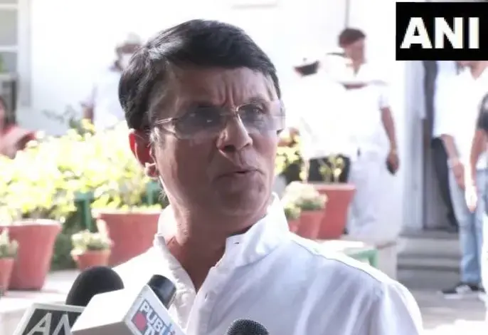 उद्धव ठाकरे — IN news