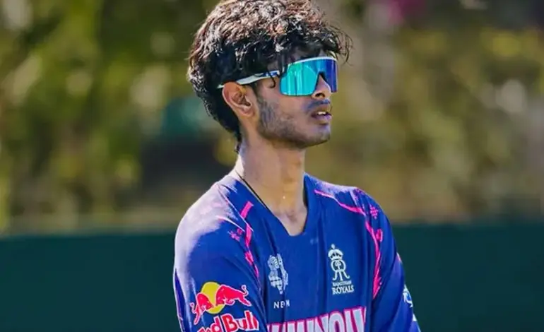 Yash punja: Yash Raj Punja: A Rising Star in Indian Cricket