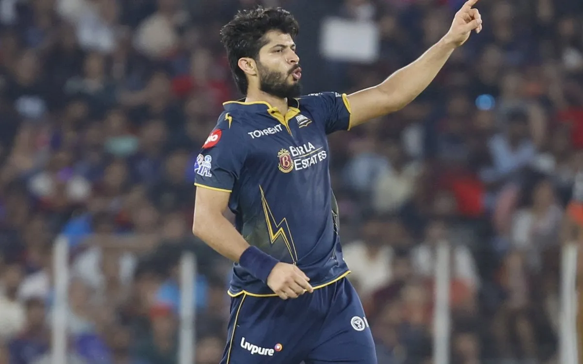 Arshad Khan Dominates as RCB Falls in IPL 2026
