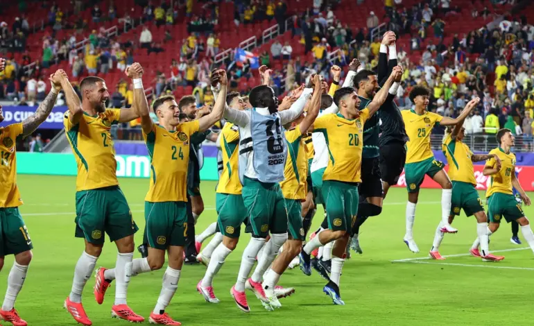 Socceroos secure place in World Cup last 32 after nerve-shredding draw with Paraguay