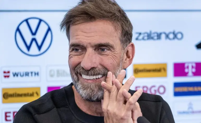 The golden duo and Neuer's heir: five burning issues awaiting Klopp