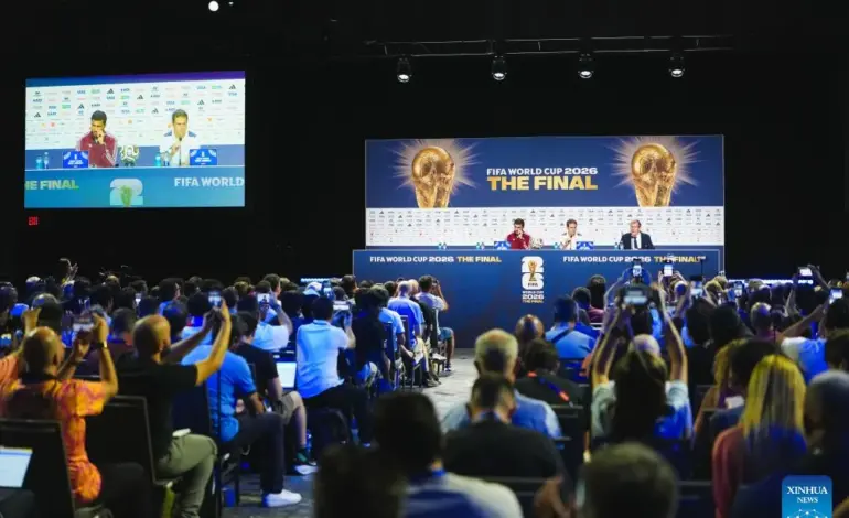 Argentina coach Scaloni hails Messi before World Cup final