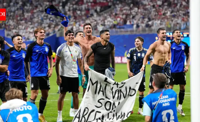 White House defends Argentina team over Falklands banner