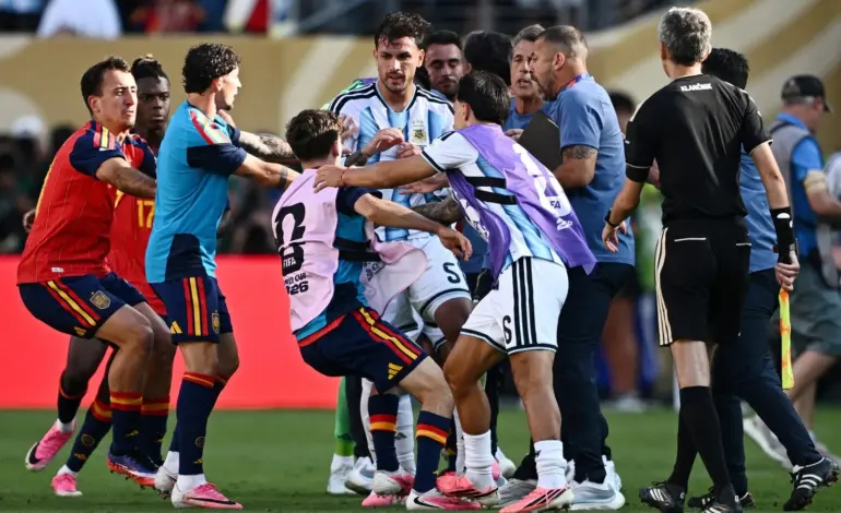 FIFA to investigate on-pitch altercation following World Cup final between Spain and Argentina